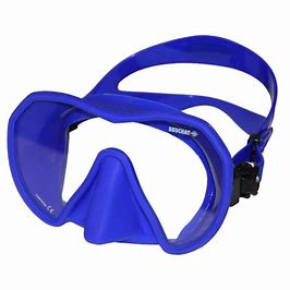 BEUCHAT MAXLUX S DIVING MASK