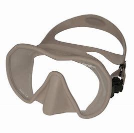 BEUCHAT MAXLUX S DIVING MASK
